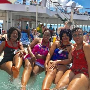 Meet your Posher, Victoria